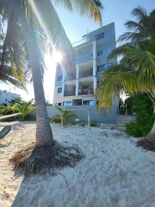 2 Rooms Apartment With Private Beach In Puerto Juarez Cancún